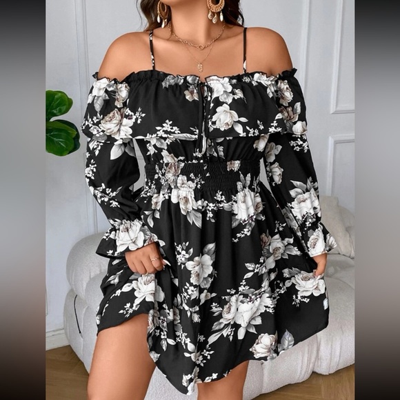 Boho plus size floral print cold shoulder dress - Picture 7 of 7